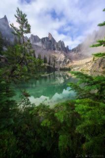 EMERALD PARADISE