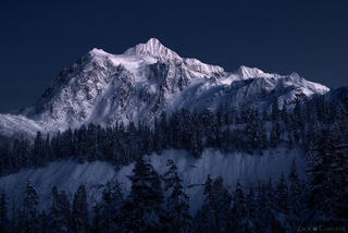 THE EDGE OF NIGHT