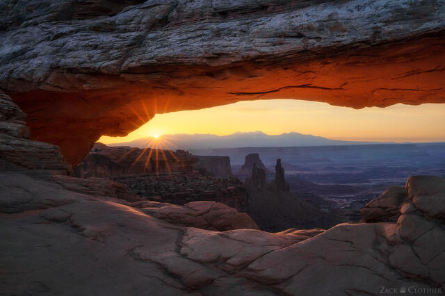 Mesa Arch at sunrise, Canyonlands National Park, Utah