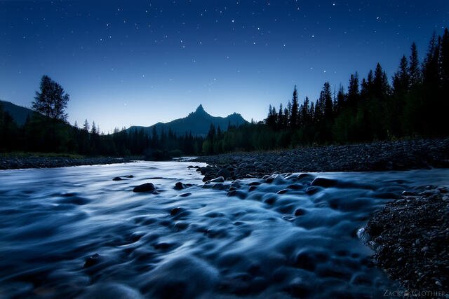 Night falls over Pilot and Index Peak in the Beartooth Mountains, Wyoming