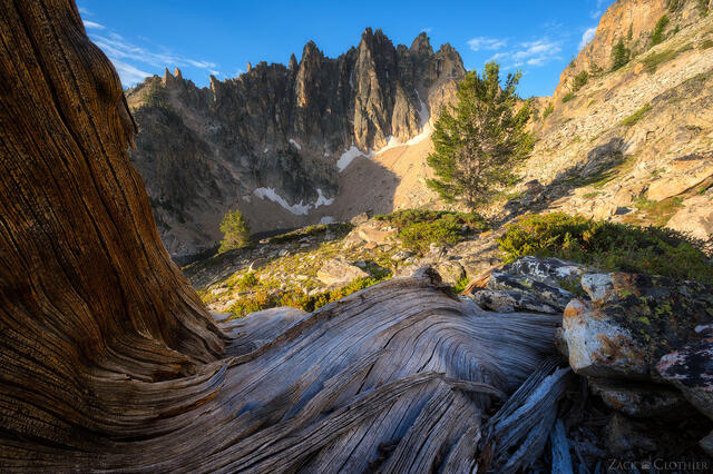 Sawtooth Mountains at sunrise, Sawtooth Wilderness, Idaho