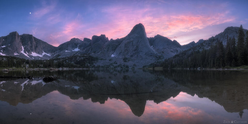 Mountain peaks in the famed Cirque of the Towers at sunset, Wind River Range, Wyoming